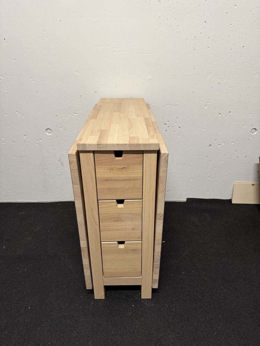 Tables: IKEA Folding table, birch  – D'occasion à Küsnacht ZH par ond_6zvv