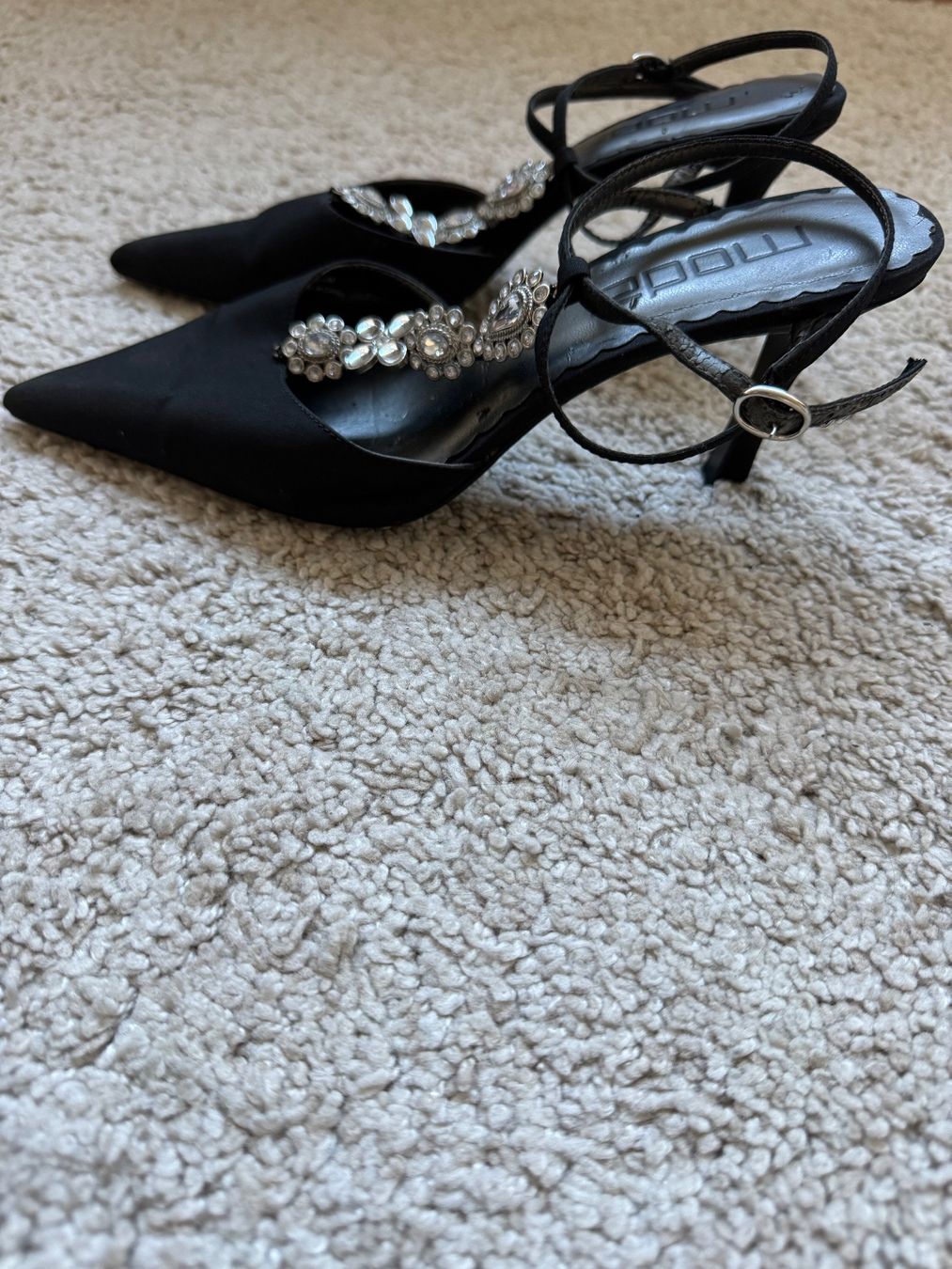 Scarpe da donna: Stöckelschuhe in schwarz – Usato da Binningen venduto da lea_5mf8 3