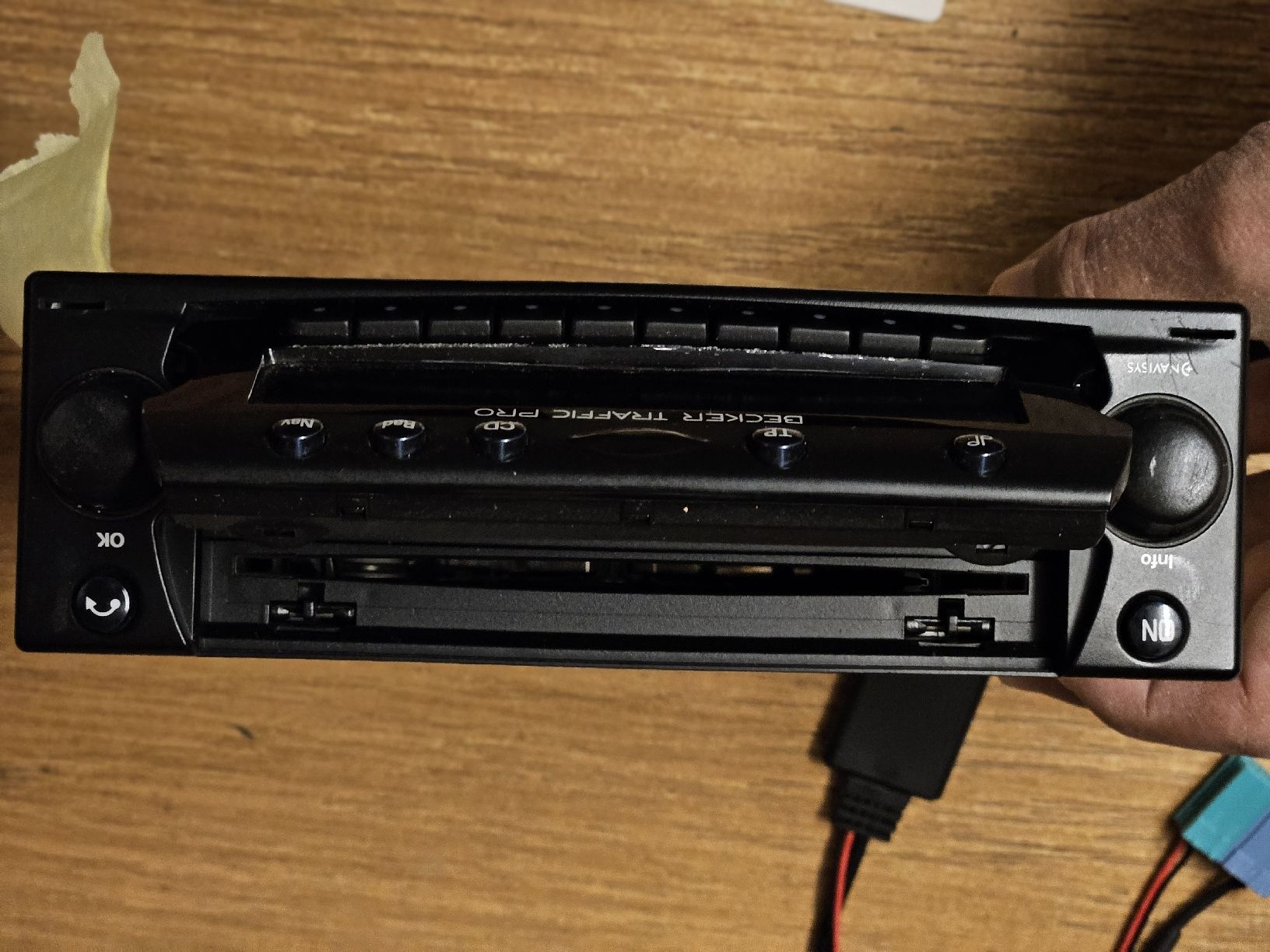 Becker Radio: Becker Traffic pro ,Navi Bluetooth Adapter – Usato da Davos Platz venduto da Metler70 1