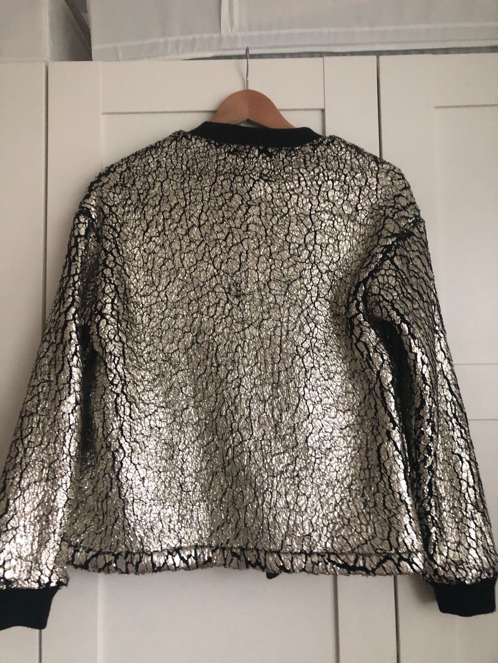 Guess Vestes: Guess jacket – D'occasion à Zürich par bensa02 2
