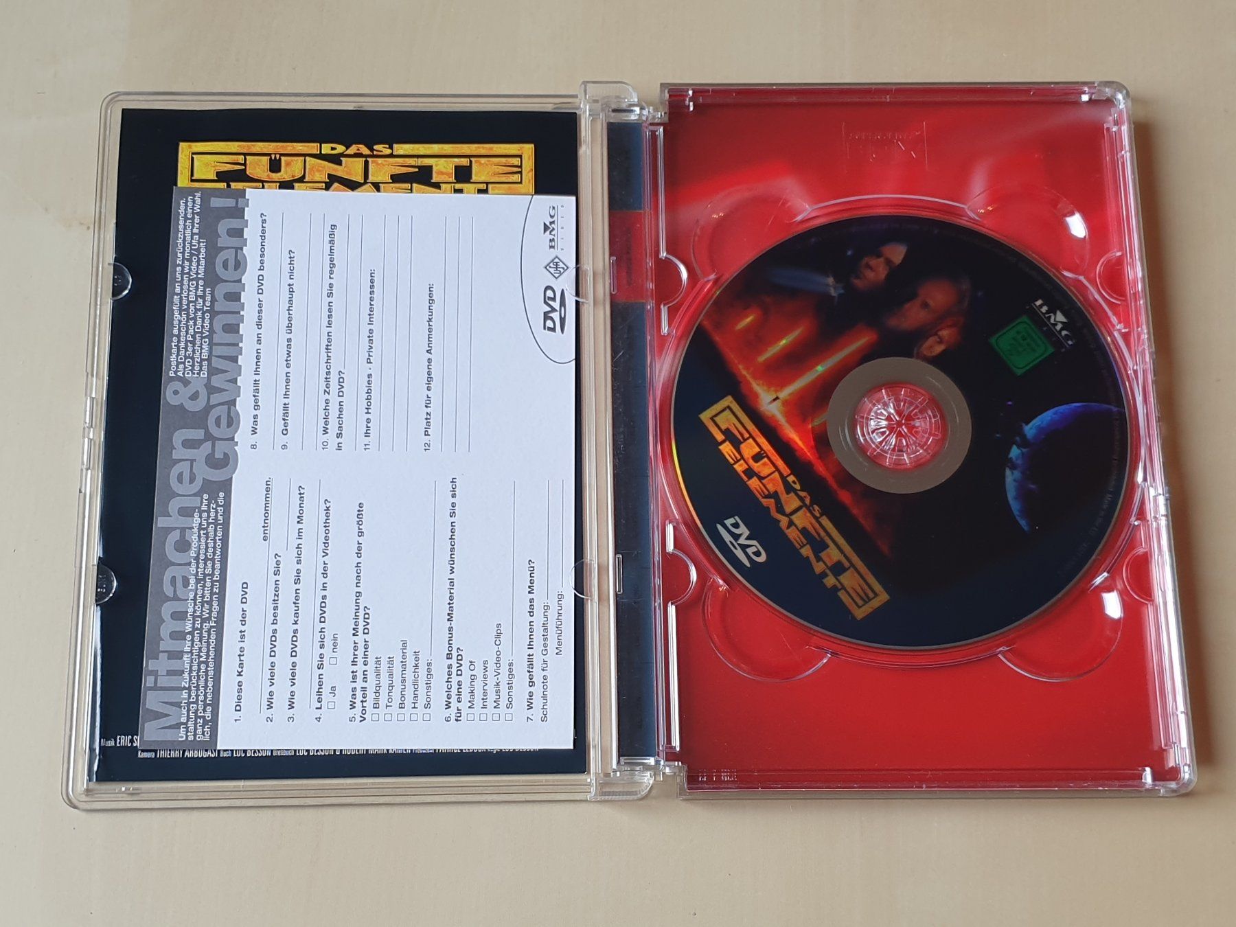 Tous les DVDs: Das Fünfte Element – D'occasion à Stansstad par collectorsshop 2