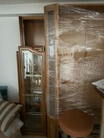 Vitrinenschrank Holz mit Glastüren guter Zustand