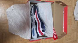 Nike Air Max 95 World Cup London T44 Neuve Réf 667637-400