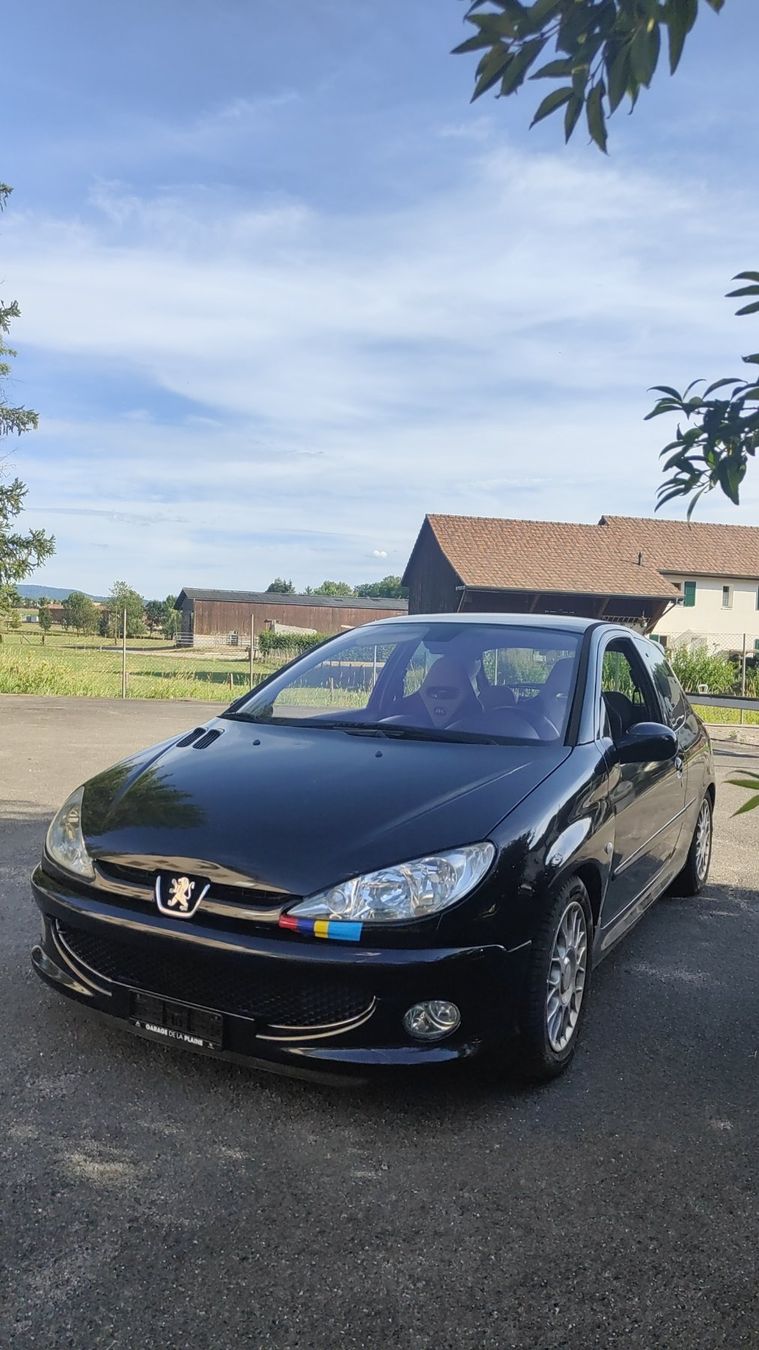 Peugeot Autos: Peugeot 206 RC – D'occasion à Damphreux par Griffe8