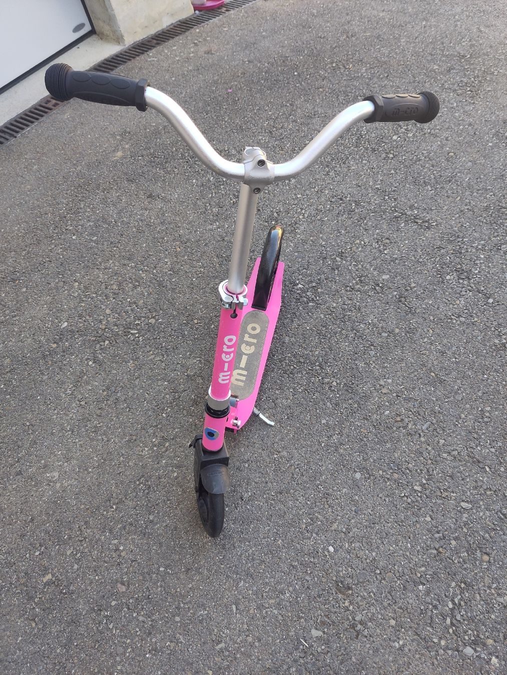 Micro Kickboard: micro cruiser T-Bar, pink, gebraucht  – Gebraucht aus Dettighofen Lengw. von mai_75wt 1