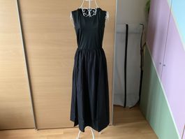 Robe noire taille L neuve