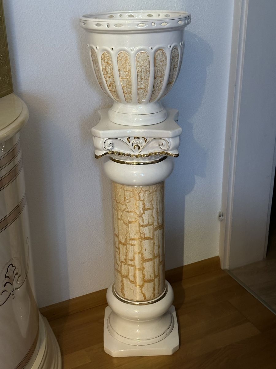 Altro per la casa: Säule mit Blumen Topf Einzigartig – Nuovo (secondo la descrizione) da Basel venduto da Ivana_4 5