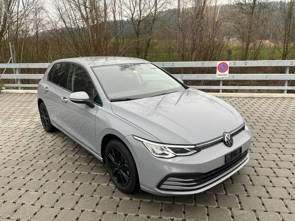 VW Golf 8 1.0 eTSI