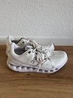 On Cloudsurfer