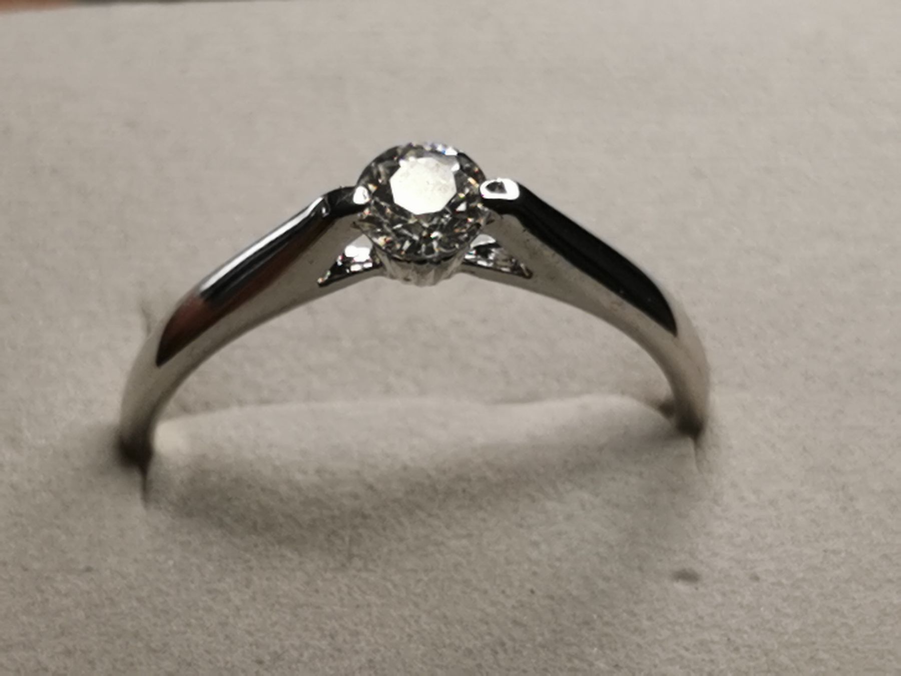 Anelli: Damen Ring Solitaire  – Nuovo e nell'imballaggio originale da Schlieren venduto da vlalif 1