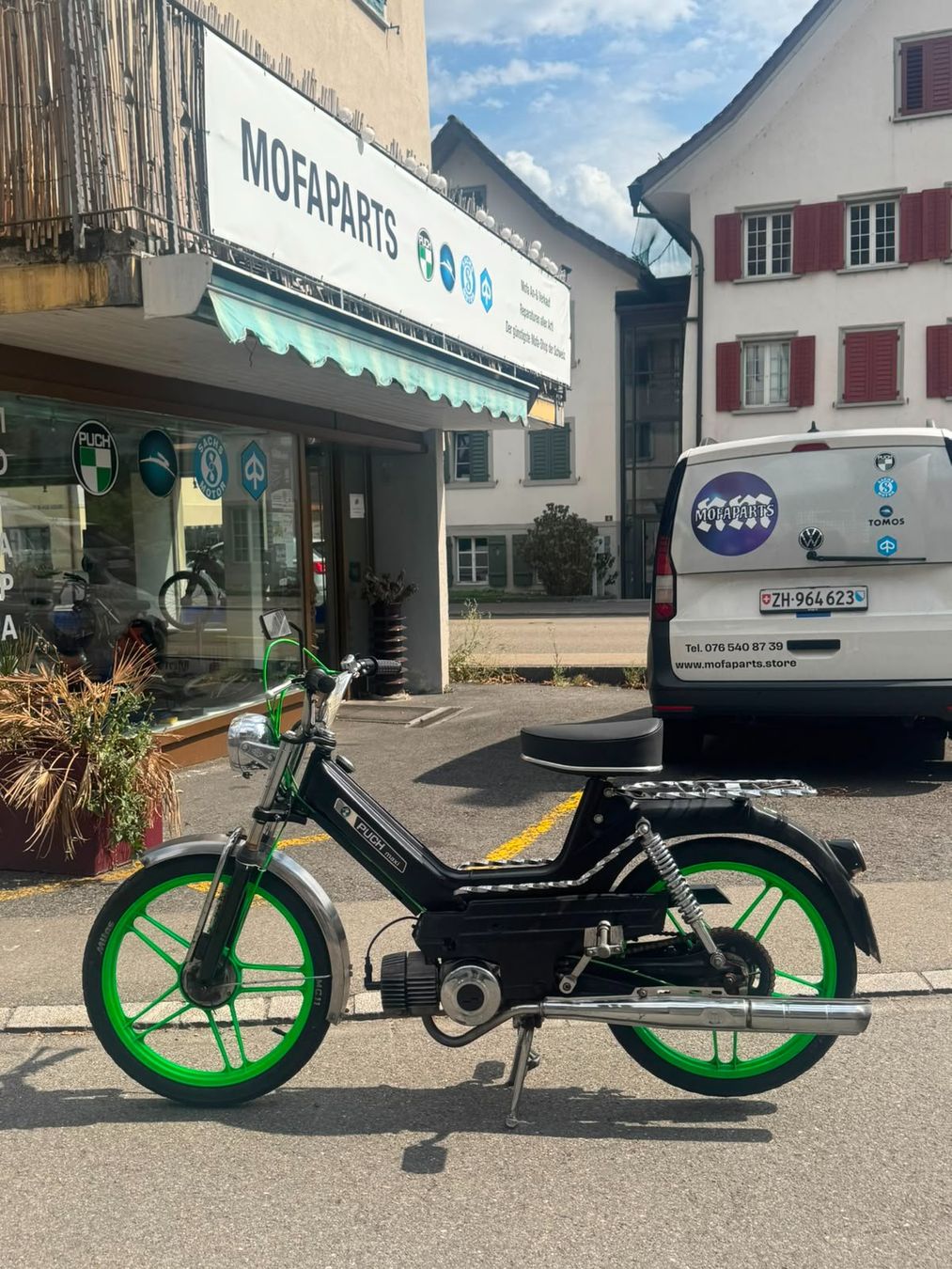 Puch Ciclomotori: Puch Maxi S mit Ausweis – Usato da Schmerikon venduto da Mofaparts