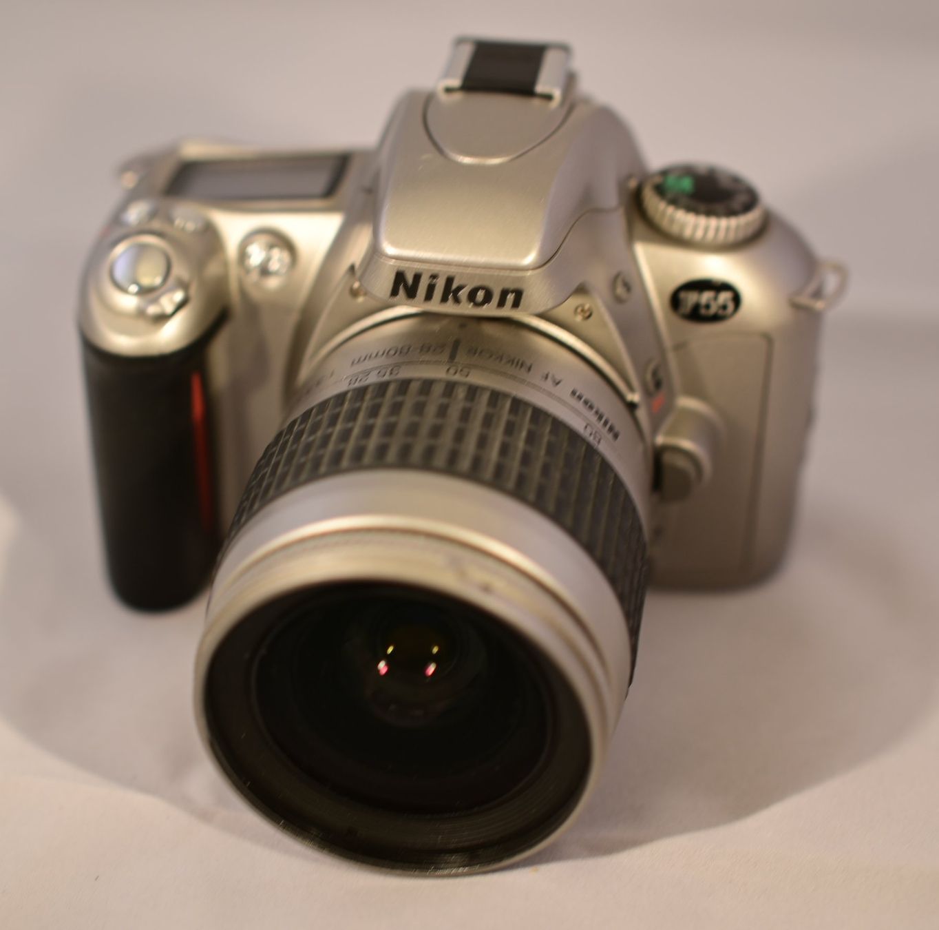 Nikon Kamera: Nikon F55 mit Objektiv – Gebraucht aus Uster von Stoessda 3
