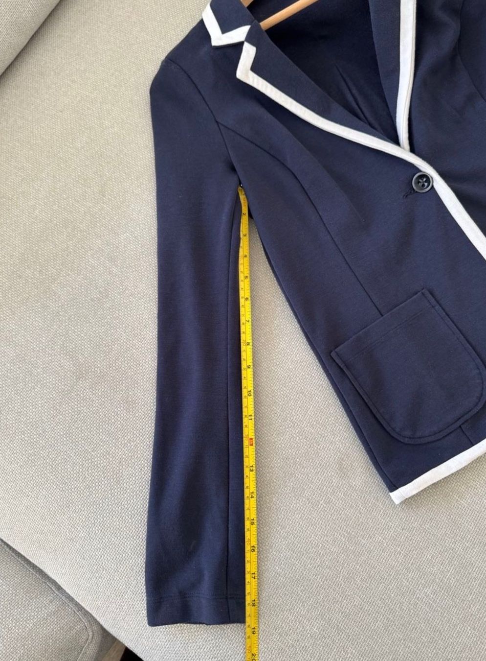 Esprit Giacche: Bequemer dunkelblauer Blazer von Esprit, S – Usato da Bülach venduto da VP7773 4