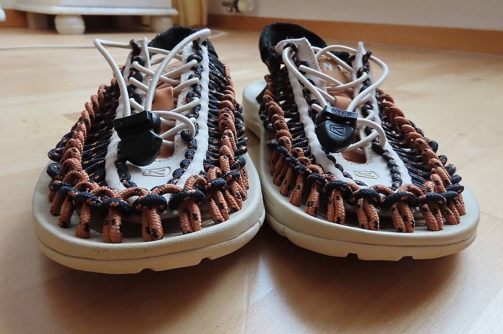 Scarpe da donna: Keen Sandale neuwertig – Usato da Heiden venduto da pistu01