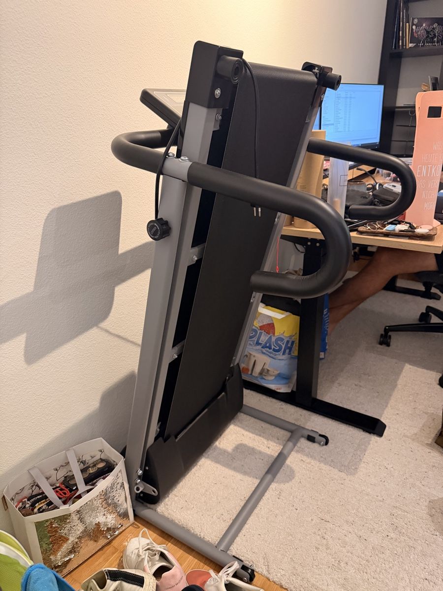 Gonser Hometrainer: Laufband DYNAMIC Heimtrainer mit Display wenig benutzt – Usato da Zürich venduto da Vanilglace 3