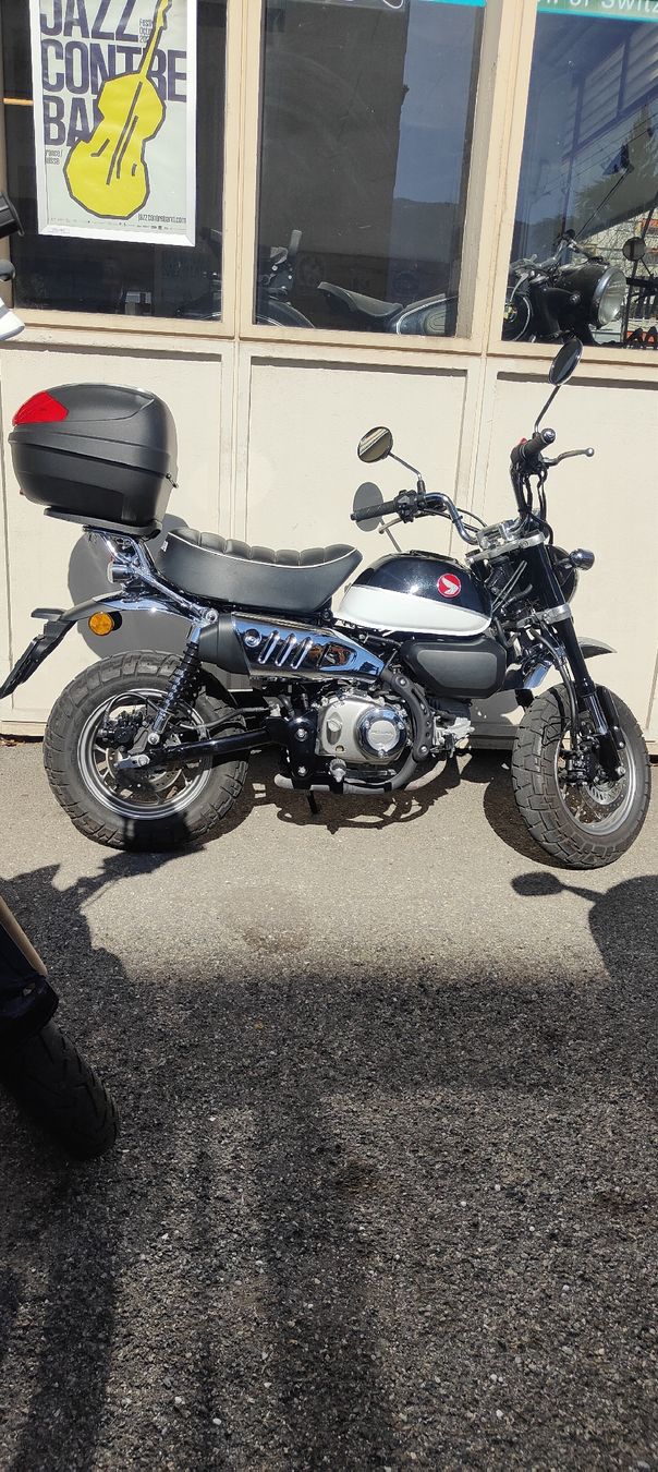 Honda Altro: Honda Monkey 125 – Usato da Chêne-Bourg venduto da Lemanmotos1225