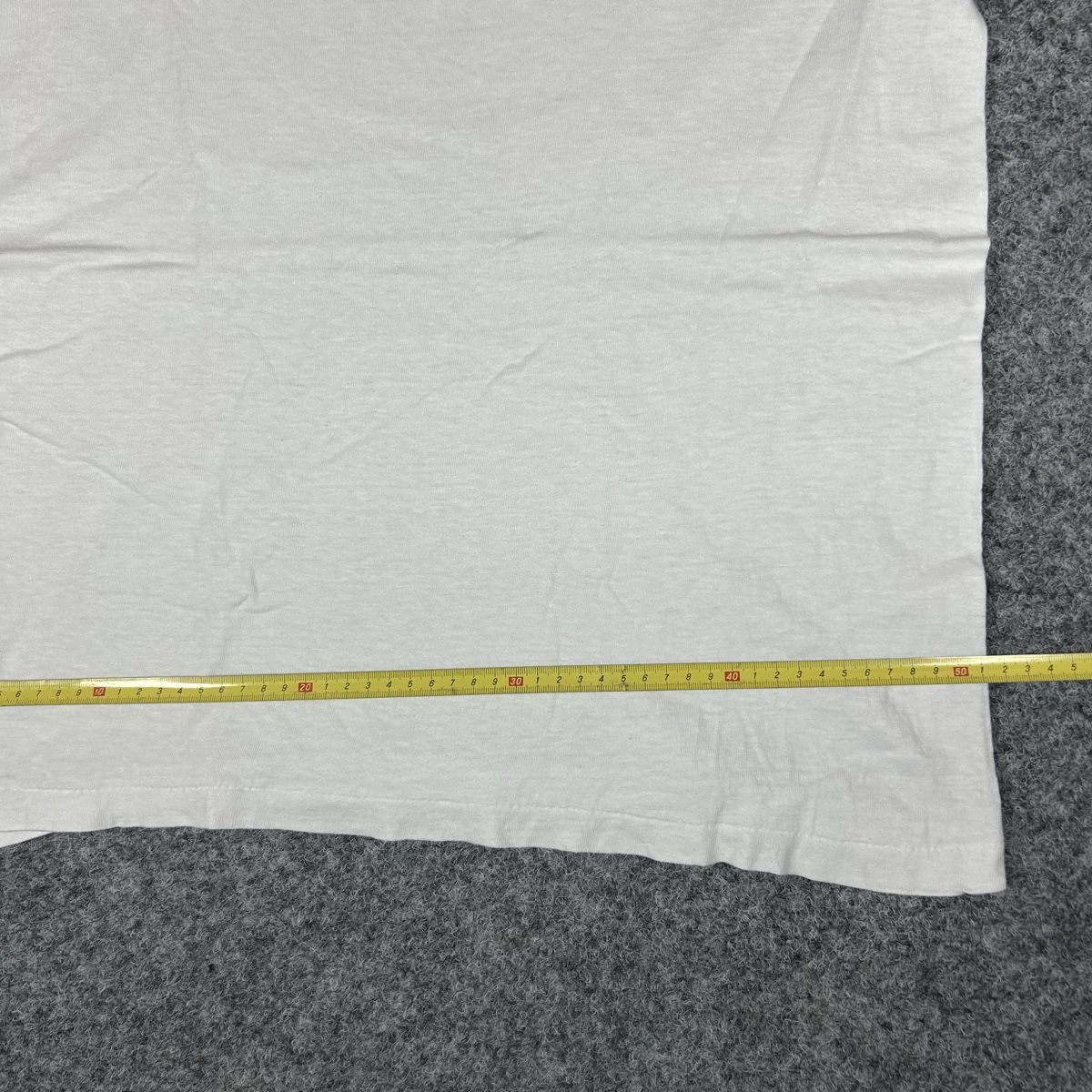 T-shirt: 1980 white shirt  – Usato da La Sagne NE venduto da Matlasape 3