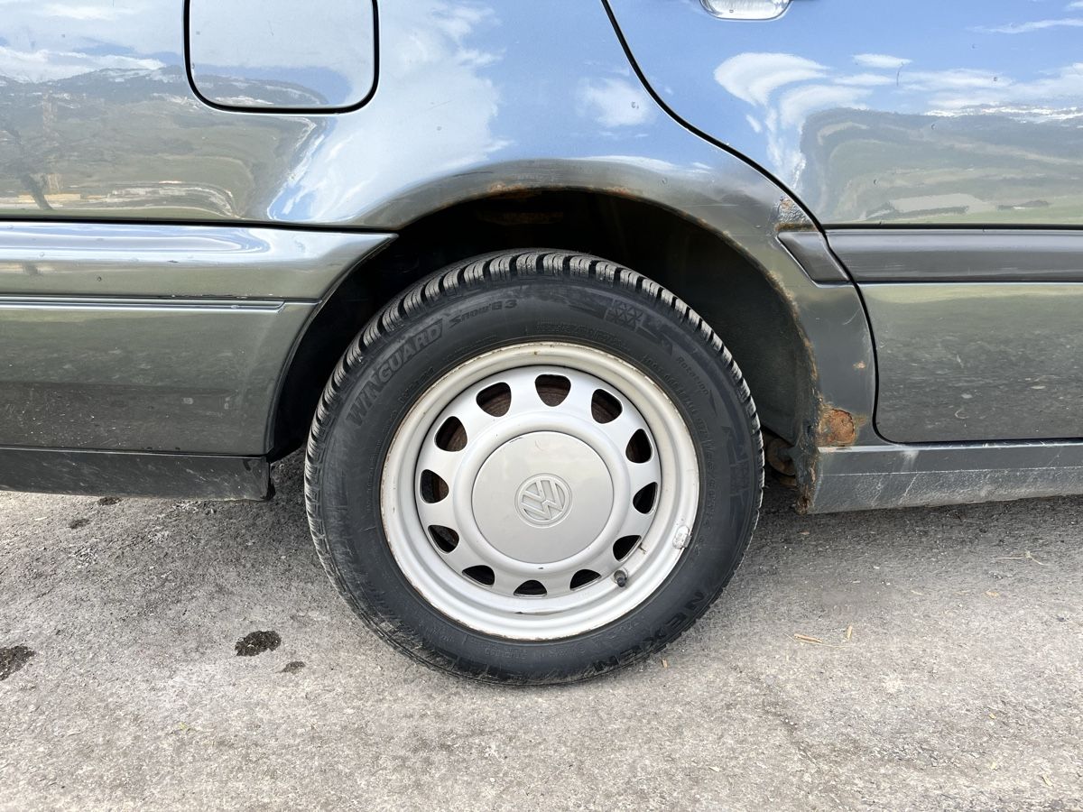VW Automobili: VW Golf 3 Variant Syncro, Mfk, Klima – Usato da Lenk im Simmental venduto da Treuthy 3
