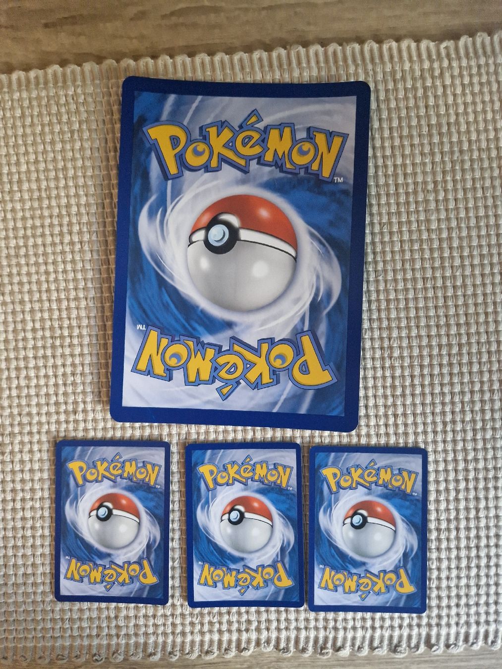Pokémon Carte collezionabili: Pokémon Carte promo Zacian – Nuovo (secondo la descrizione) da Les Acacias venduto da S.Vieira 1