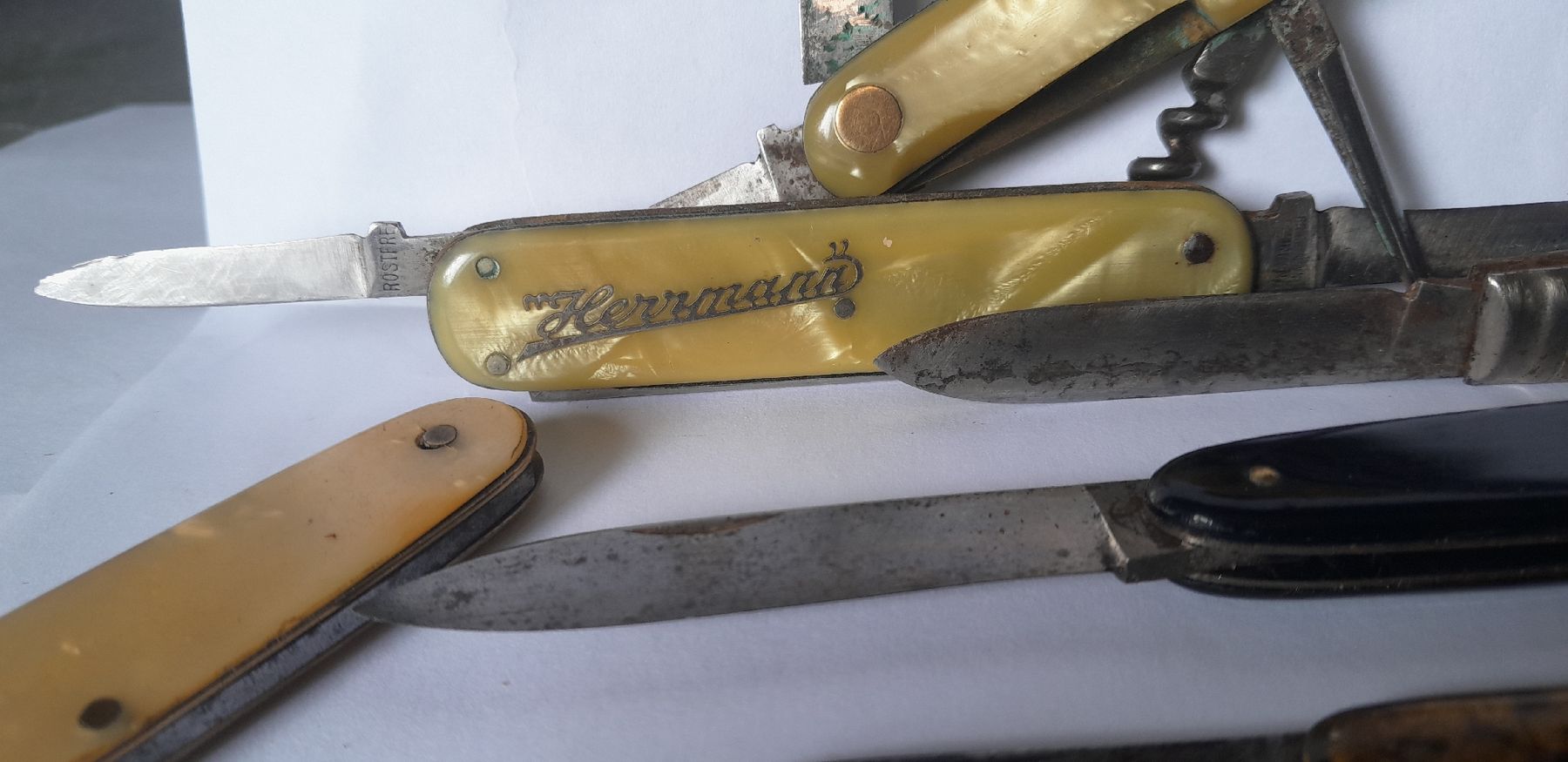 Taschenmesser: Taschenmesser – Gebraucht aus Biel-Benken BL von Sternstaub 1