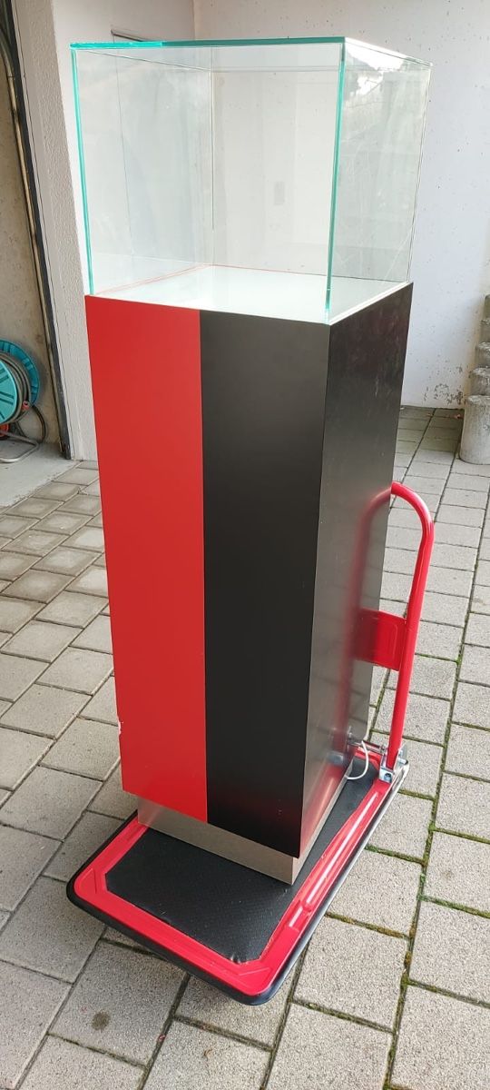 Vetrine: Vitrinen Schrank Rot/Schwarz – Usato da Grossdietwil venduto da Dom1291 2