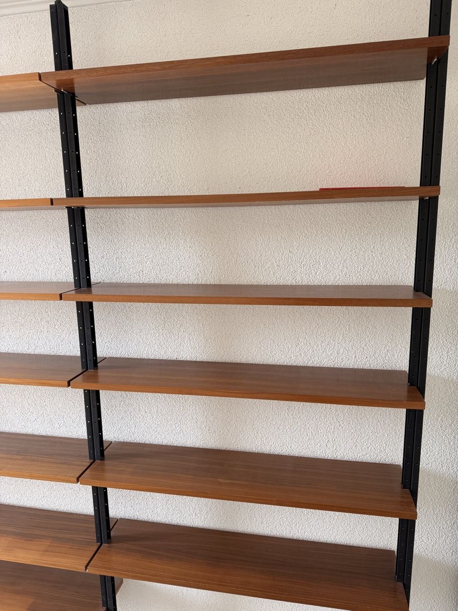 Scaffali: Mid-Century Regal - Designer Regal – Usato da Näfels venduto da Meelis 2