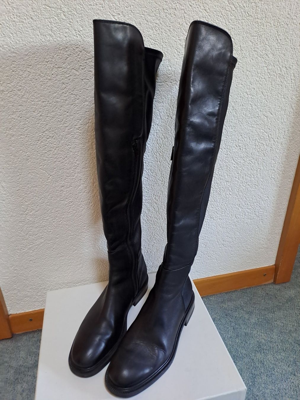 Scarpe da donna: Langer Lederstiefel, NP 469.--, Gr. 38,, mit Einsatz – Usato da Frauenfeld venduto da Andadaa 1
