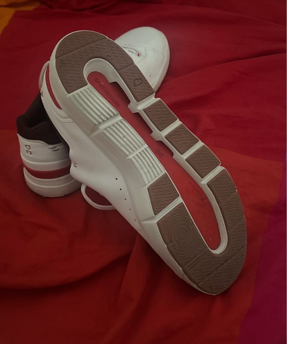 On Scarpe da uomo: On "The Roger" Swiss Olympic Sneaker – Usato da Oberwil-Lieli venduto da iv-xii-1986 3