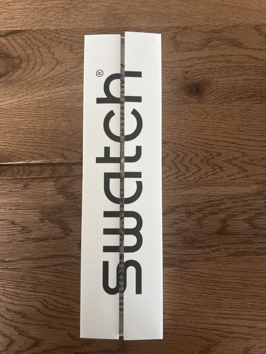 Swatch Orologi: SWATCH Aktionärsuhr 2026 Neu – Nuovo e nell'imballaggio originale da Sattel venduto da usch6417 2