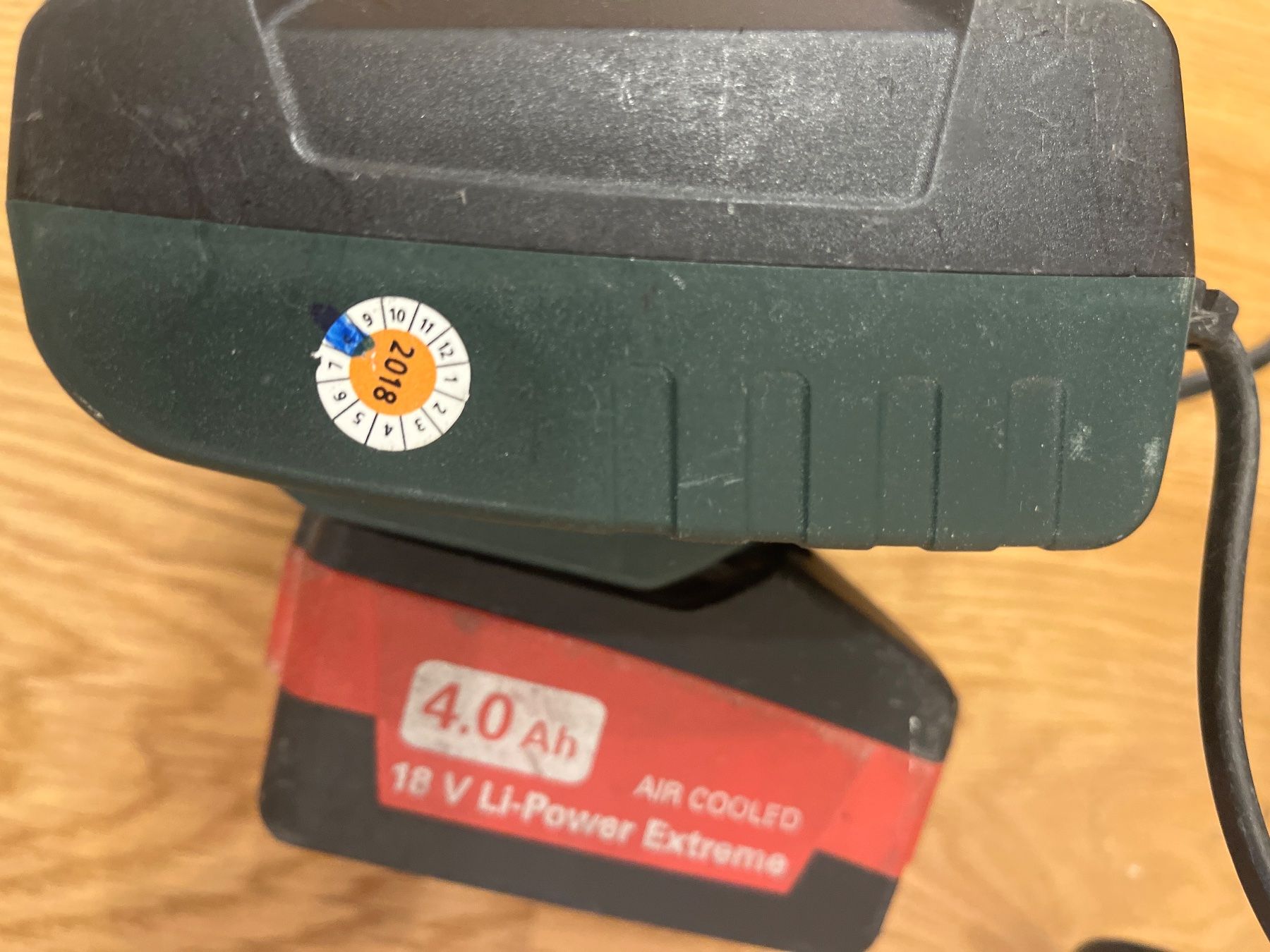Metabo Caricatori & Batterie: METABO ASC30 Werkzeugakku – Usato da Schindellegi venduto da Zurpan 3