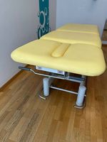 Elektrische Therapieliege
