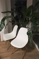 2x Eames Plastic Side Chair Weiss