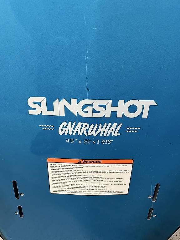 Slingshot Surfboards & Schwimmbrette: SLINGSHOT WAKESURF BOARD – Gebraucht aus Walenstadt von simonbaur 2