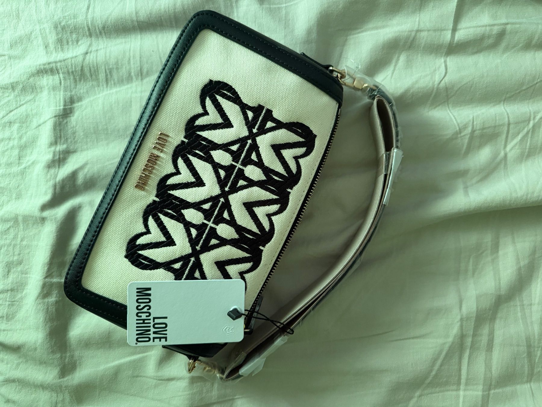 Moschino Taschen für Damen: Pochette Love Moschino NUOVA – Neu (gemäss Beschreibung) aus Massagno von fre_w9ns