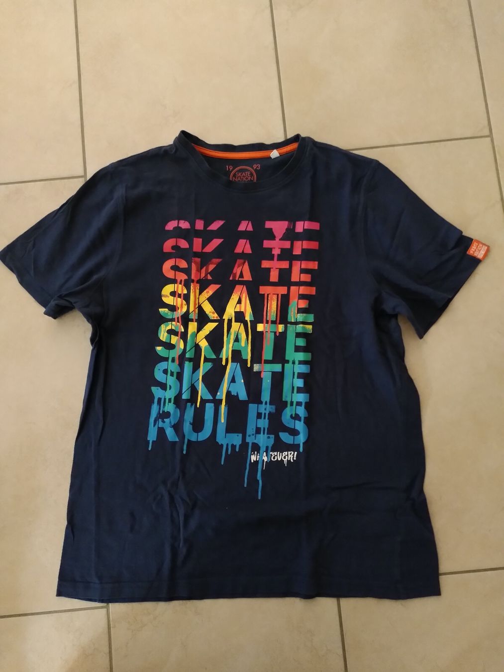 C&A Chemises, T-shirts & Polos: T-SHIRT GR. 170/176 – D'occasion à Brugg AG par olamim