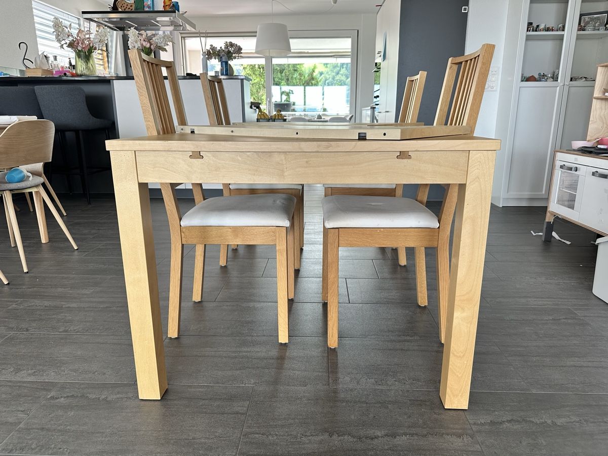 Ikea Set de table et chaises: Extendable Dining Table and Chairs Set Light Wood IKEA – D'occasion à Wilen b. Wollerau par carlos.casals 5