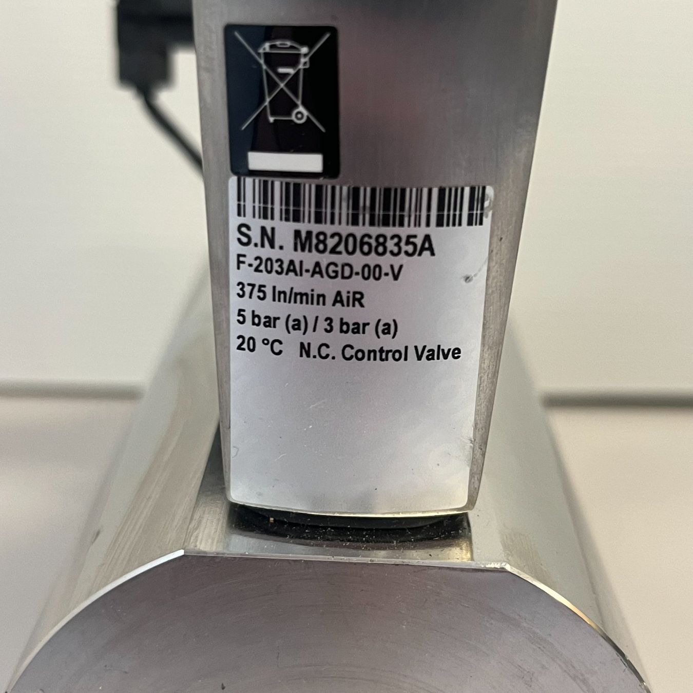 Accessori da laboratorio: Bronkhorst Mass Flow Controller F203 AI-AGD-00-V – Usato da Niederdorf venduto da LeptonAG_Labor 1