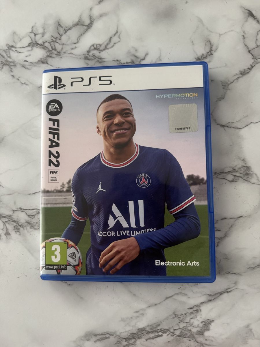 Giochi: FIFA 22 PS5  – Usato da Luzern venduto da fiai