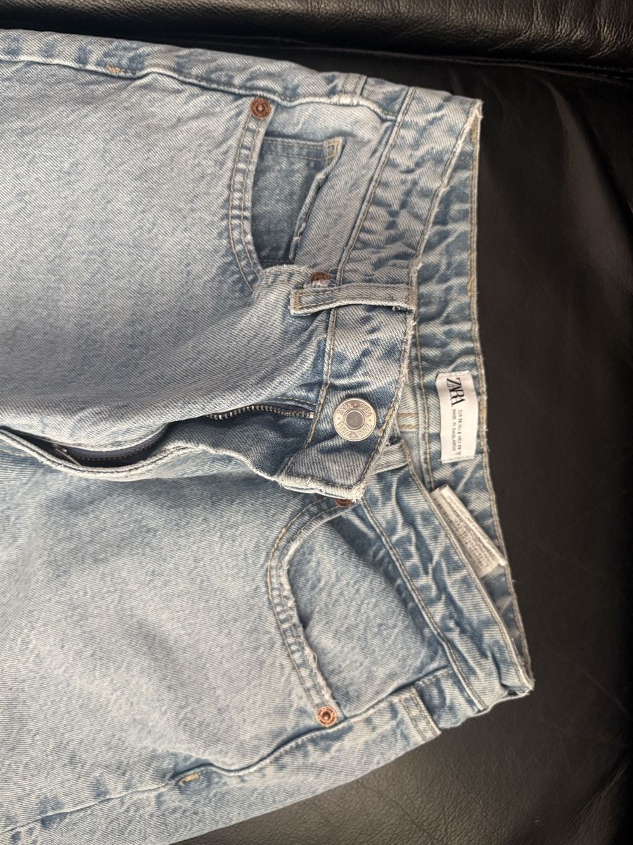 Zara Jeans: Zara hellblaue Hosen – Gebraucht aus Winterthur von yar_dpp8 2