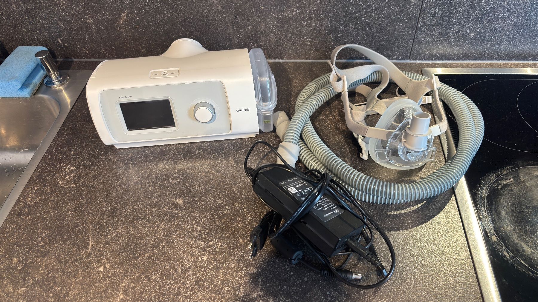 Medizinische Geräte: CPAP Gerät Neuwertig – Gebraucht aus Emmen von dan_27fy 1