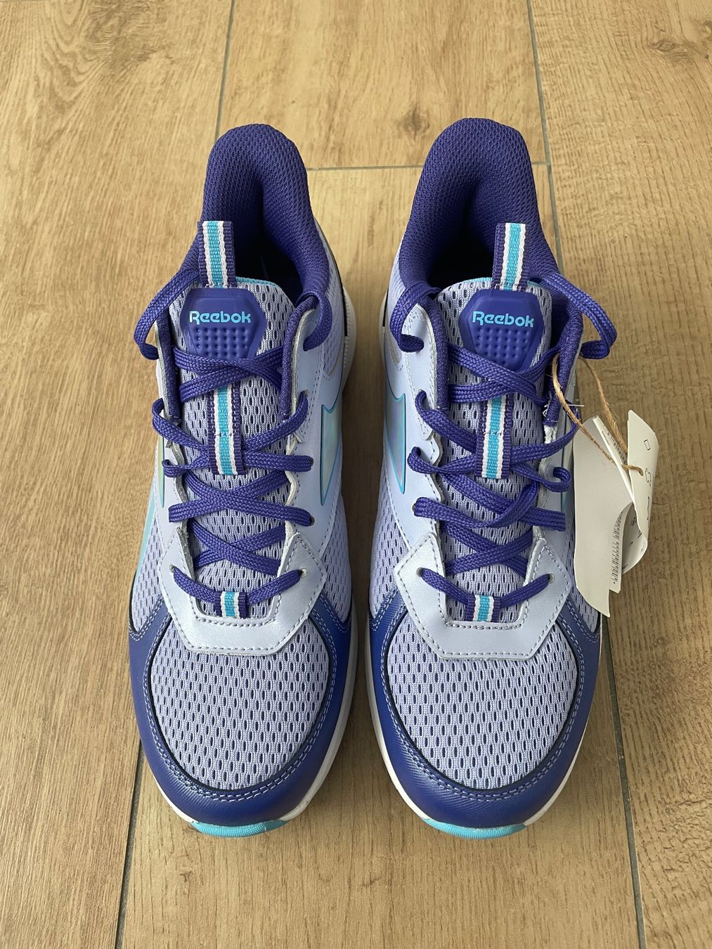 Reebok Scarpe per ragazze: Reebok Turnschuhe Road Supreme Gr. 37 NEU – Nuovo e nell'imballaggio originale da Waltenschwil venduto da hansnine 1