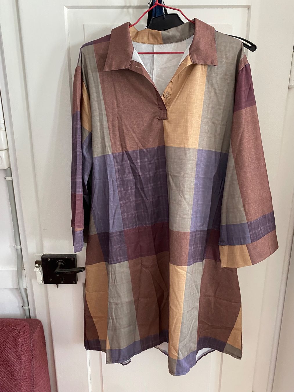 Vestiti: Kleid XL leicht Polyester – Usato da Valzeina venduto da ave.anitram