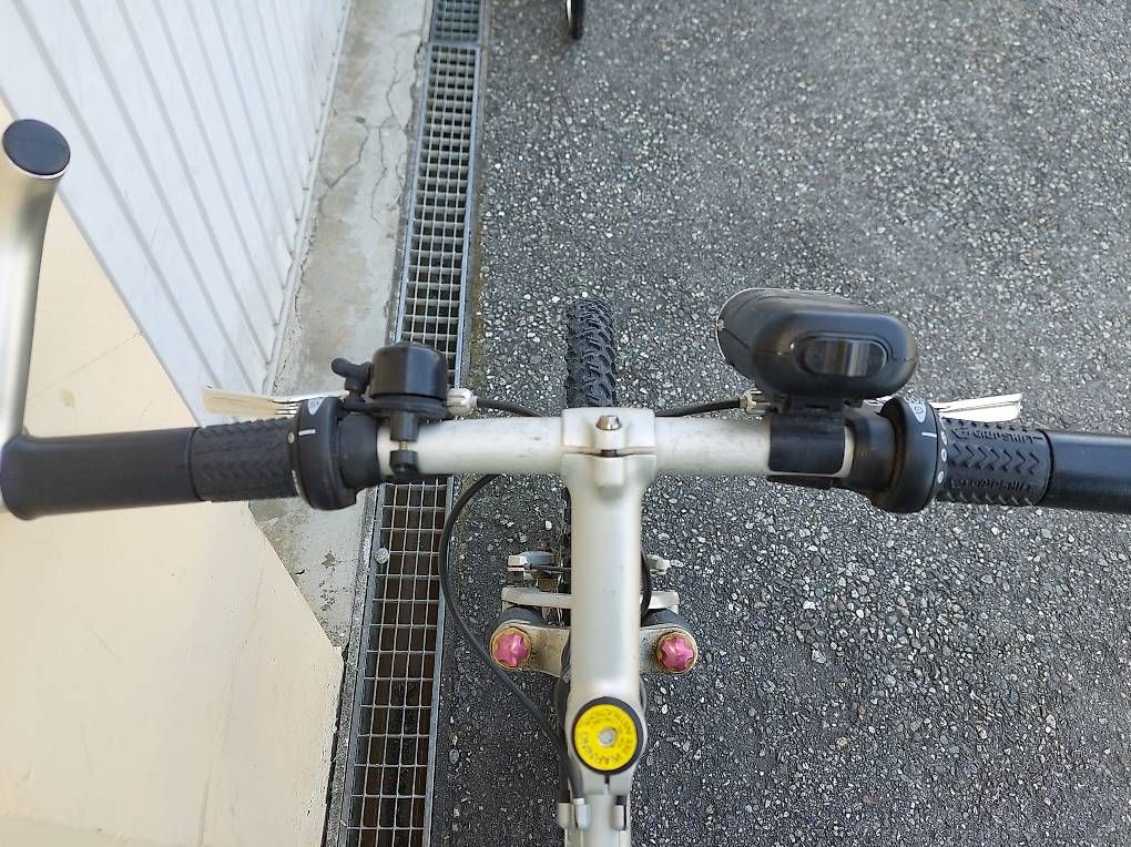 Velos: Vélo VTT Decathlon  – Gebraucht aus Tolochenaz von frl_zm2w