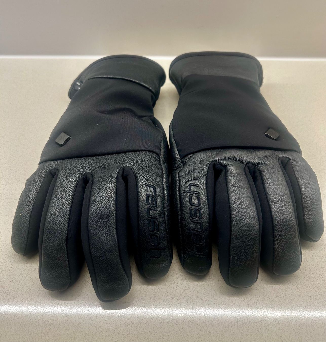 Reusch Guanti & manicotti: Reusch Ski Handschuhe Neuwertig – Usato da Klingnau venduto da martinak79 1