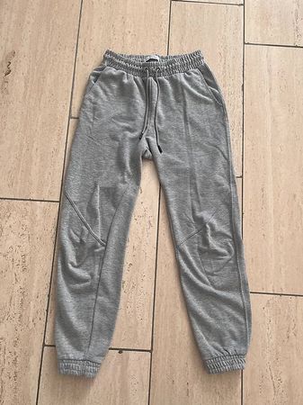 Trainerhosen grau