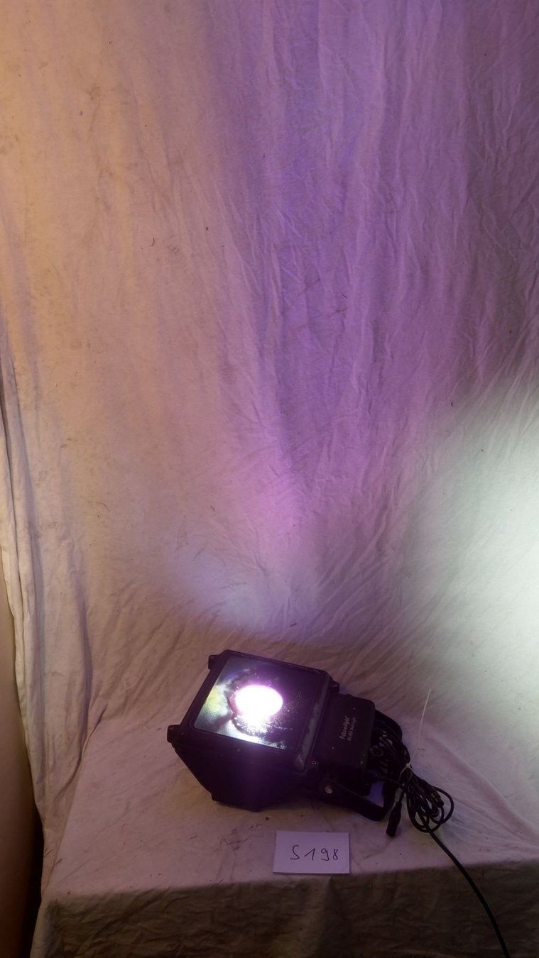 Lampade: FUTURELIGHT WL-150 Wall Light (S198) – Usato da Däniken SO venduto da Profog1 1