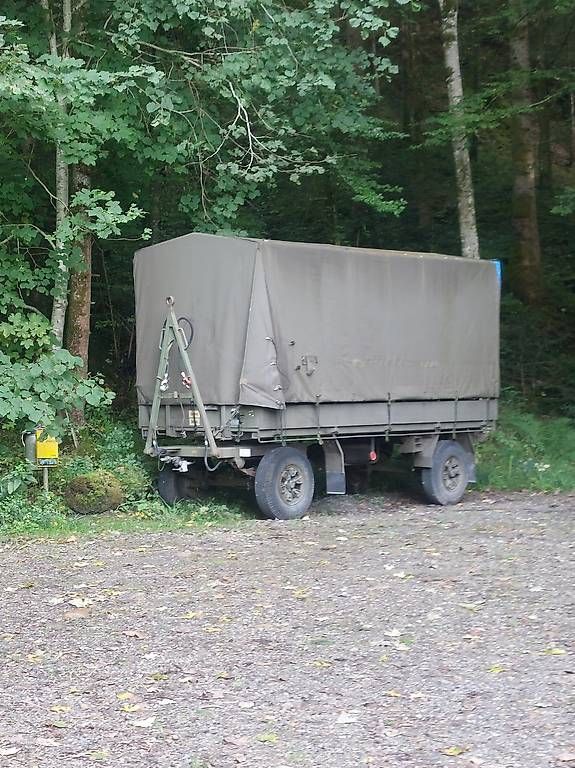 Rimorchi: Militär Anhänger – Usato da Konolfingen venduto da ced_wm9s 1