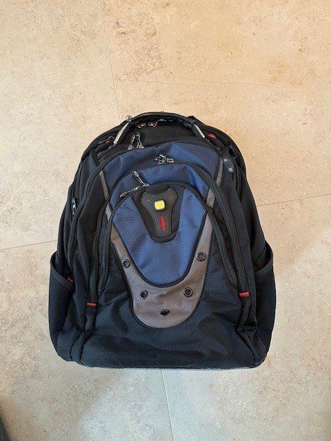 Wenger Zaini: Laptoprucksack von Wenger – Usato da Dornach venduto da patrickpfister