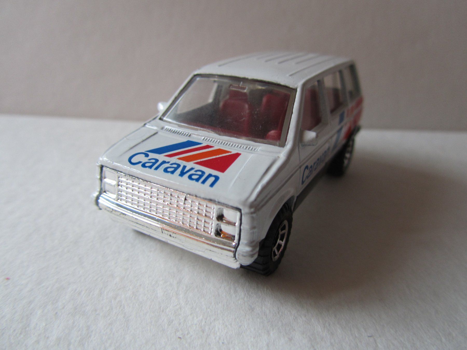 Matchbox Modellautos: Dodge Caravan, Matchbox Macau, unbespielt – Gebraucht aus Weiningen ZH von dietsch57 1