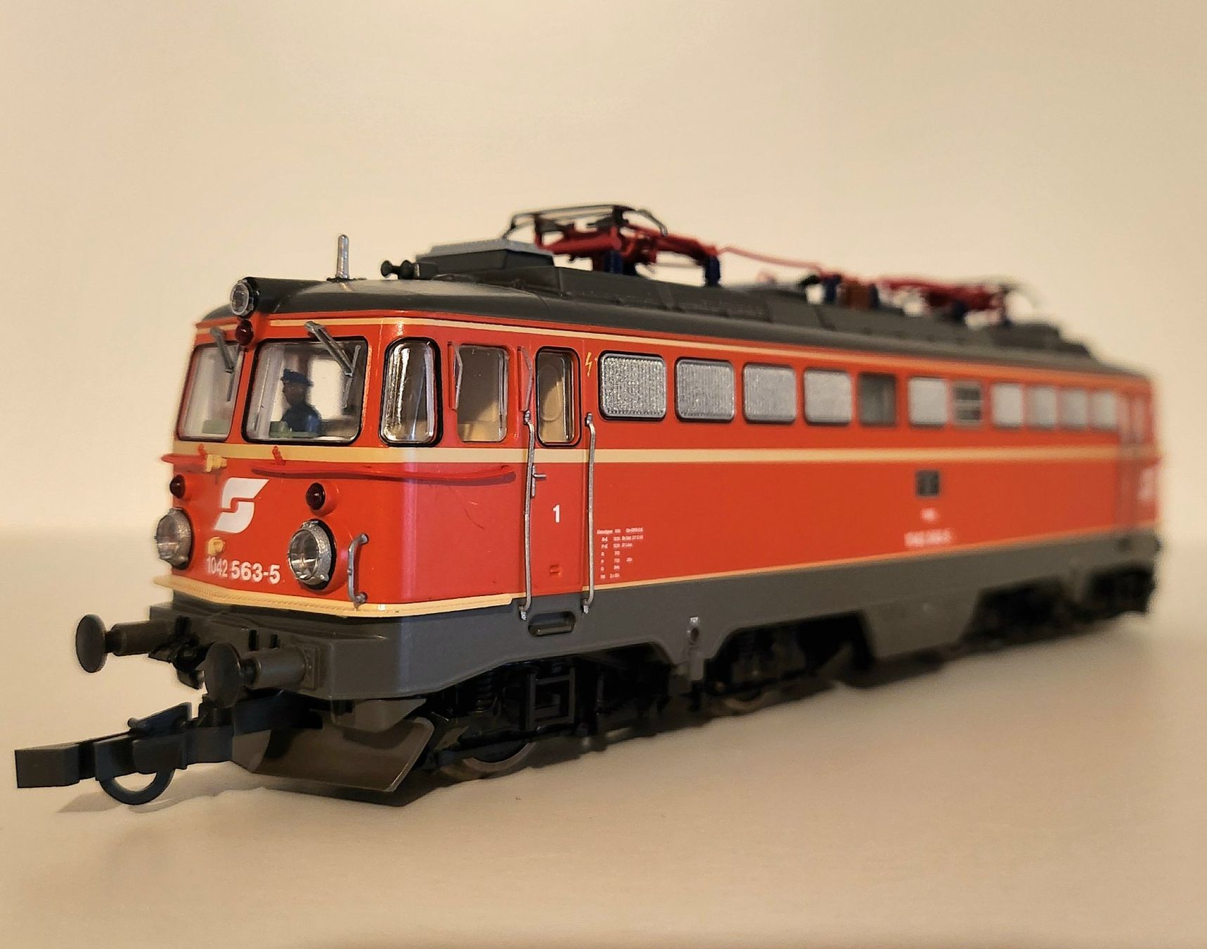 Roco Trains électriques: Roco ÖBB Rh 1042 DCC Sound – D'occasion à Wittenwil par ced_q8j7 4